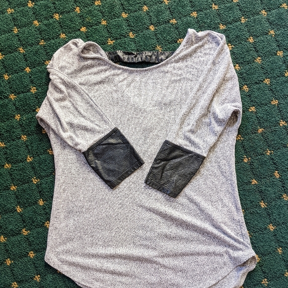 Dynamite 3/4 sleeve shirt - Picture 5 of 6